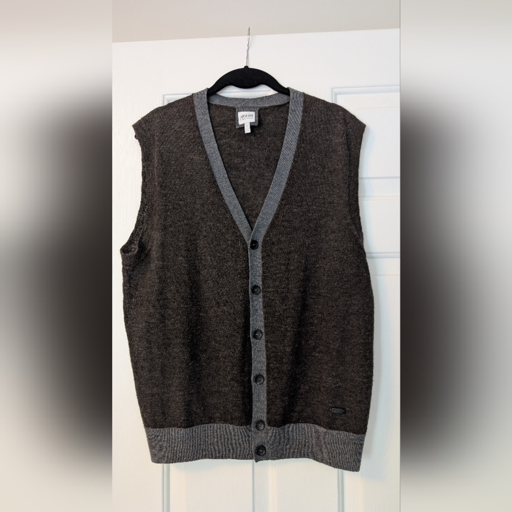 Armani Collezioni Men's Wool V Neck Sweater Vest Size Large